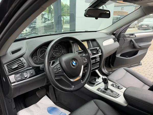 Bmw X4 (2015) — foto 22 van 23