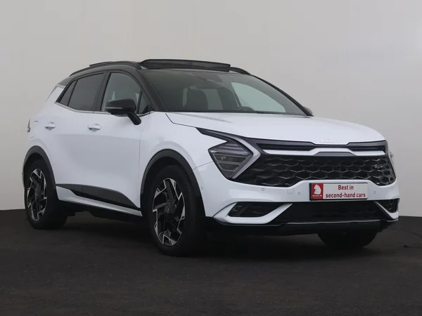 KIA Sportage (2022) — foto 31 van 36