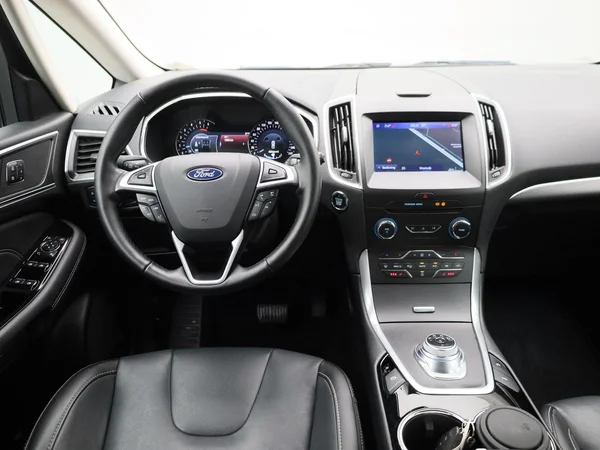 Ford S-Max (2022) — foto 37 van 39