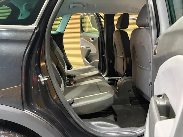 Opel Crossland (2018) — foto 11 van 25