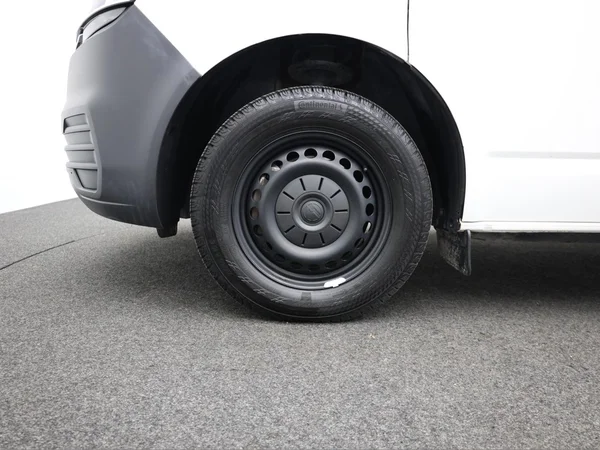 VOLKSWAGEN Transporter T6.1 1000 Fou Lwb Dsl (2024) — foto 2 van 16