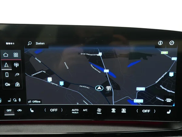 AUDI Q6 e-tron (2025) — foto 26 van 40