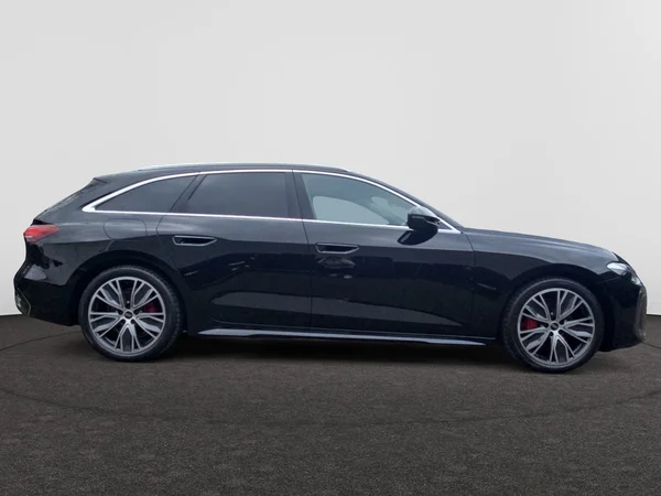 AUDI A5 Avant (2025) — foto 12 van 15