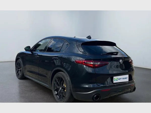Alfa Romeo Stelvio (2021) — foto 34 van 37