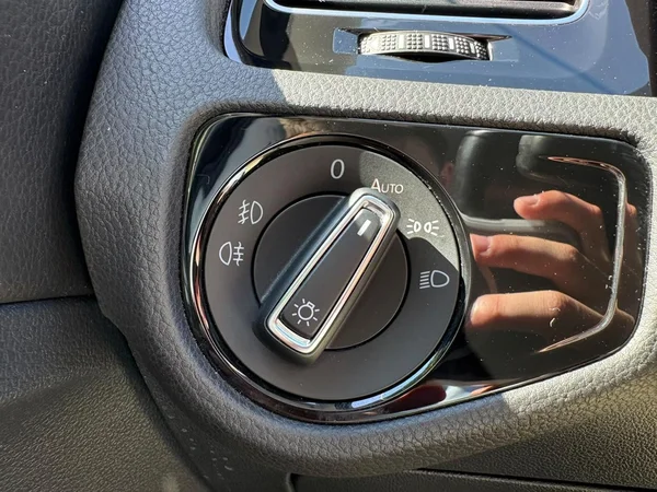 VOLKSWAGEN Golf VII (2019) — foto 5 van 13