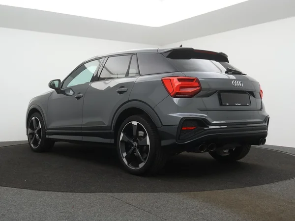 Audi SQ2 (2024) — foto 25 van 29
