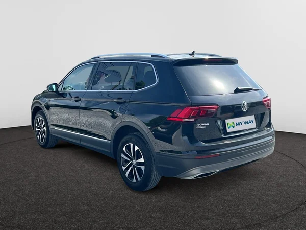VOLKSWAGEN Tiguan Allspace (2020) — foto 8 van 18