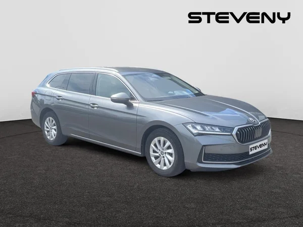SKODA Superb Combi (2025) — foto 7 van 12