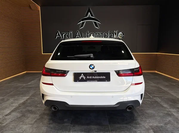 Bmw 318 (2020) — foto 25 van 29