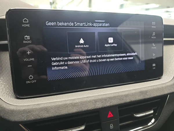 SKODA Kamiq (2025) — foto 13 van 15