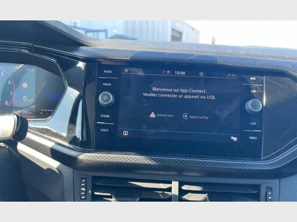Volkswagen T-Cross (2023) — foto 8 van 23