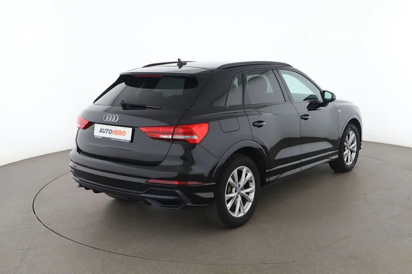 Audi Q3 (2019) — foto 12 van 16