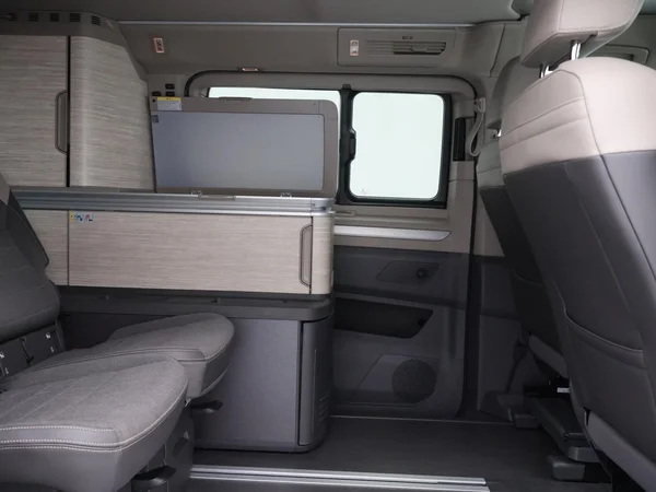 VOLKSWAGEN Multivan T7 Long Dsl (2026) — foto 8 van 27