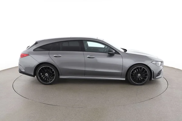 Mercedes-Benz CLA-Klasse (2023) — foto 13 van 16
