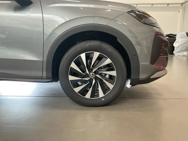 VOLKSWAGEN T-Roc (2026) — foto 15 van 22