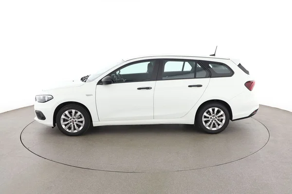 Fiat Tipo (2019) — foto 9 van 16