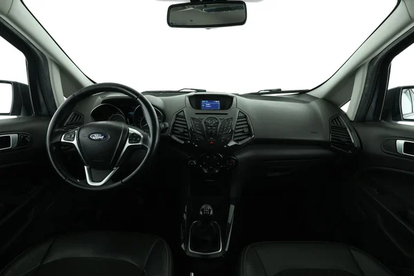 Ford EcoSport (2016) — foto 3 van 16