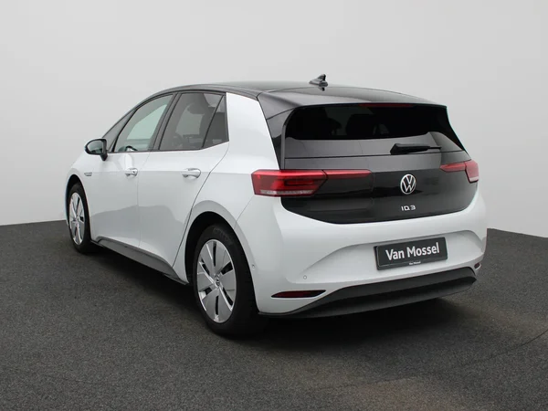 Volkswagen ID.3 (2022) — foto 12 van 43