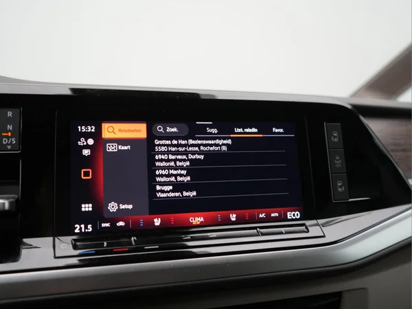 VOLKSWAGEN Multivan T7 Long eHybrid (PHEV) (2026) — foto 33 van 55