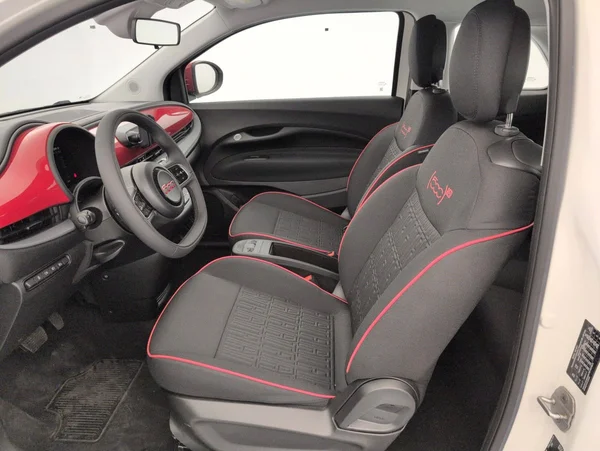Fiat E-500 (2023) — foto 7 van 19