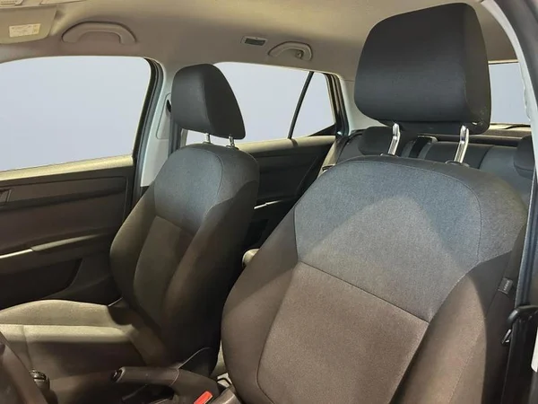 SKODA Fabia (2018) — foto 2 van 31
