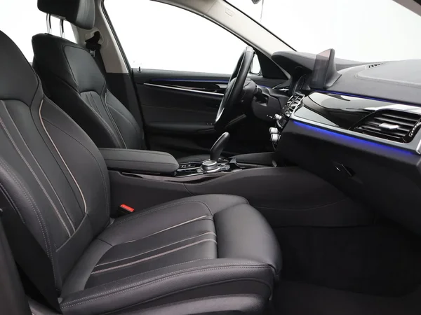 BMW 5 Reeks (2020) — foto 28 van 28
