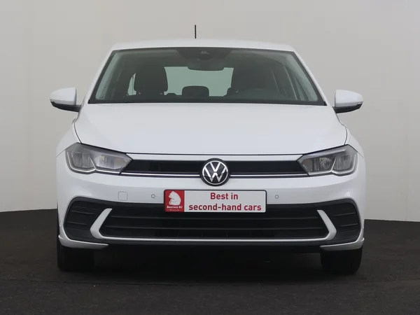 VOLKSWAGEN Polo (2021) — foto 25 van 27