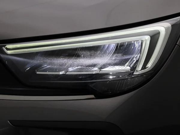 Opel Crossland (2021) — foto 8 van 38