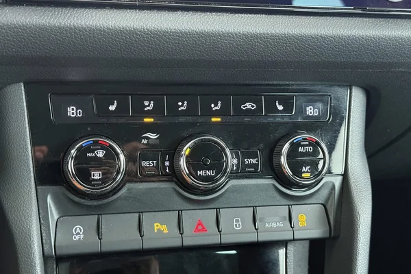 Skoda Kodiaq (2019) — foto 2 van 52