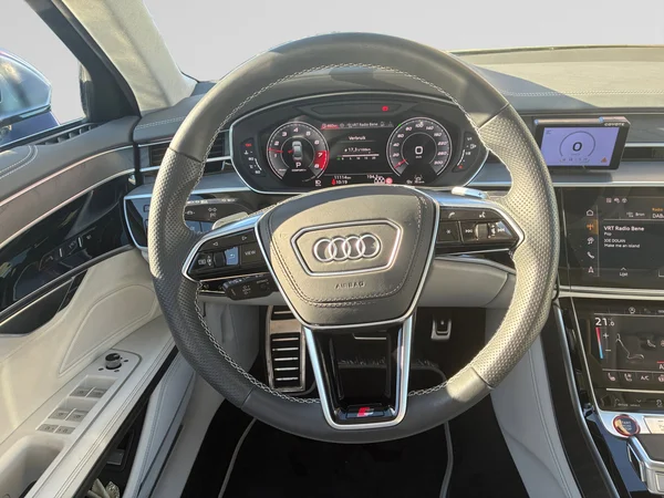 AUDI S8 (2025) — foto 7 van 24