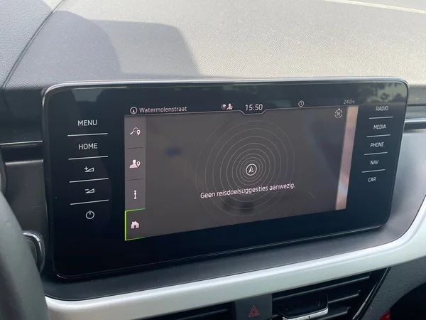 SKODA Kamiq (2024) — foto 7 van 19