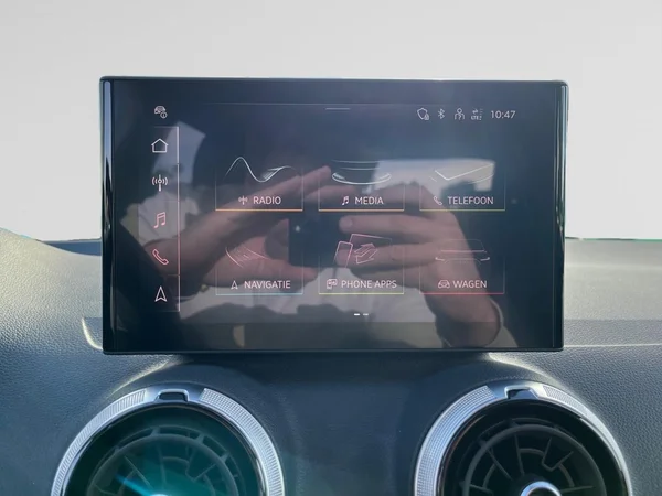 AUDI Q2 (2024) — foto 5 van 22