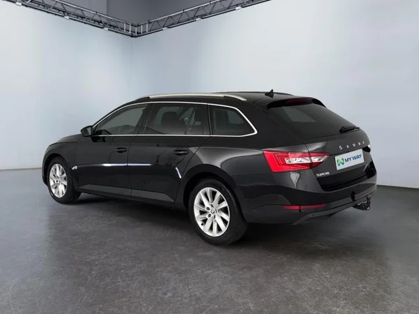 SKODA Superb Combi Dsl (2023) — foto 27 van 29