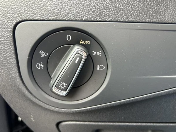 VOLKSWAGEN Tiguan Allspace (2023) — foto 37 van 42
