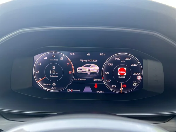 CUPRA Leon (2023) — foto 6 van 24