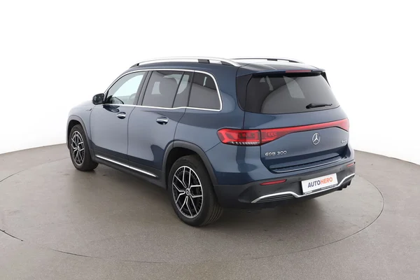 Mercedes-Benz Eqb (2022) — foto 10 van 16