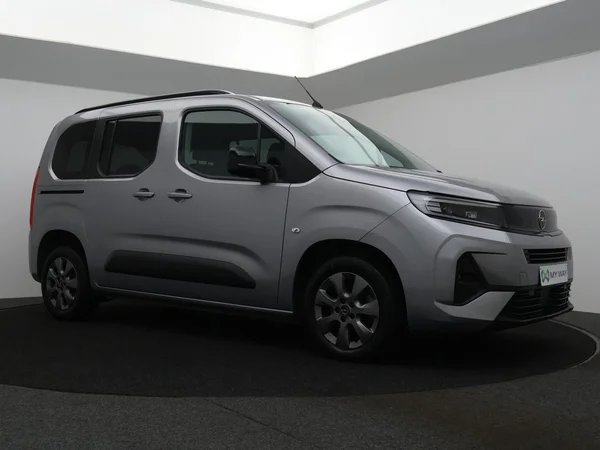 OPEL Combo Life Swb (2025) — foto 10 van 28