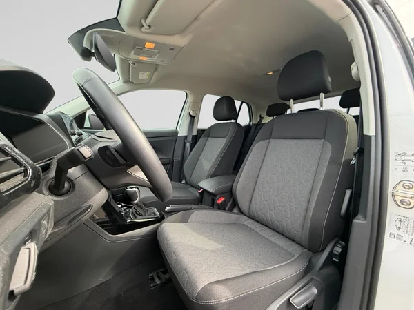 VOLKSWAGEN T-Cross (2025) — foto 2 van 24