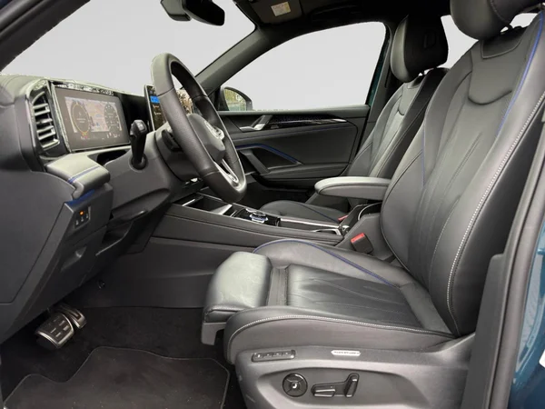 VOLKSWAGEN Tiguan eHybrid (PHEV) (2025) — foto 24 van 24