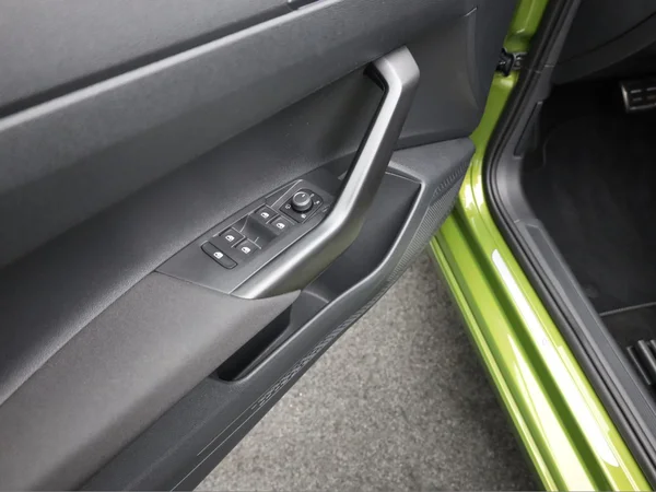 VOLKSWAGEN Taigo (2022) — foto 5 van 20