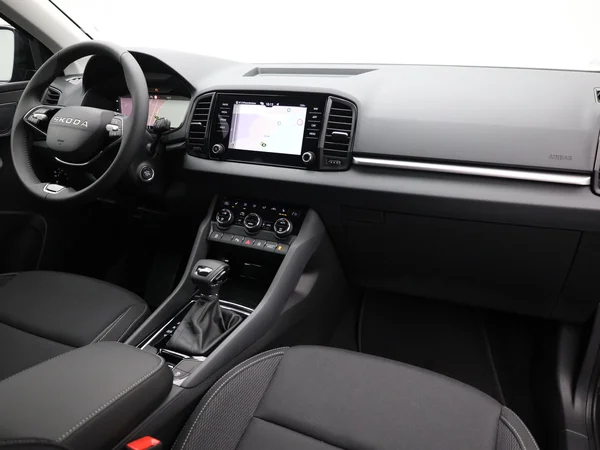 SKODA Karoq (2025) — foto 15 van 21