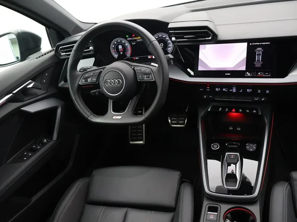 Audi A3 (2025) — foto 16 van 22