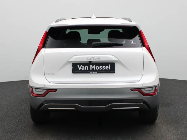 Kia Niro (2024) — foto 45 van 49