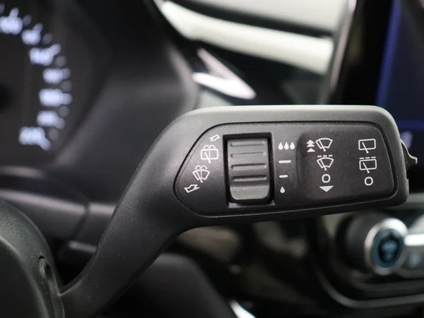 FORD Fiesta (2024) — foto 16 van 27