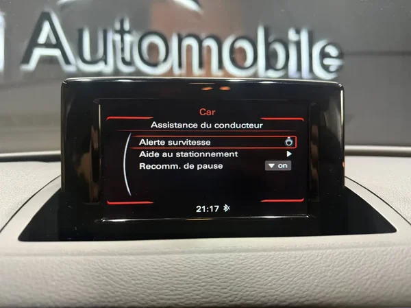 Audi Q3 (2015) — foto 3 van 20