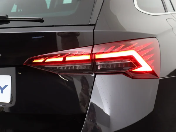 SKODA Octavia Combi (2024) — foto 8 van 19