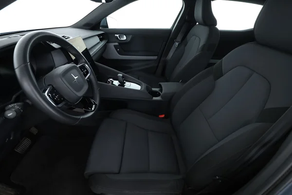 Polestar 2 (2020) — foto 16 van 16