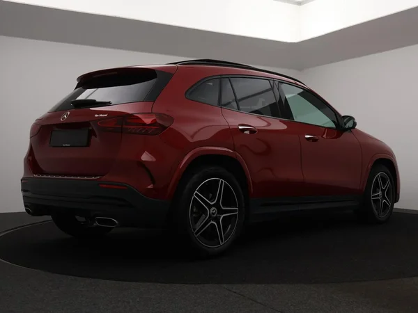 MERCEDES-BENZ GLA (H247) (2025) — foto 12 van 30