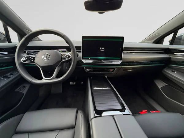 VOLKSWAGEN ID.7 (2026) — foto 14 van 16
