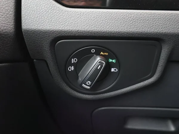 Volkswagen Touran (2022) — foto 13 van 29